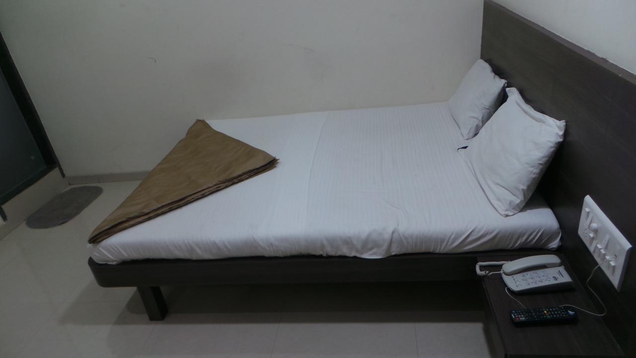 מומביי Hotel Gemini מראה חיצוני תמונה